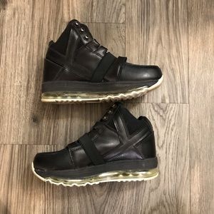 Y.R.U. Platform Sneakers